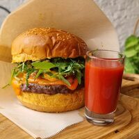 Спайси-бургер в True&Evil