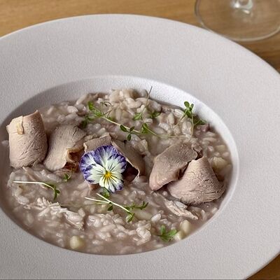 Ризотто с уткой и соусом портвейн в Matilda по цене 810 ₽