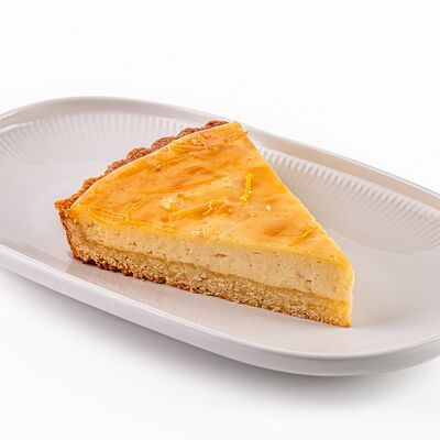 Тарт лимонный с грушей в Osteria Basilico по цене 250 ₽