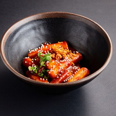 Токпокки острые в Umami по цене 620 ₽