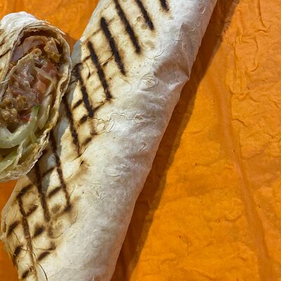 Шаурма в обычном лаваше в Шаурма 24 по цене 300 ₽