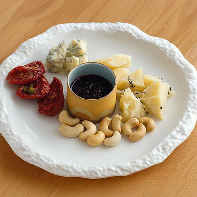 Сырная тарелкав 9/18 бистро по цене 1450 ₽