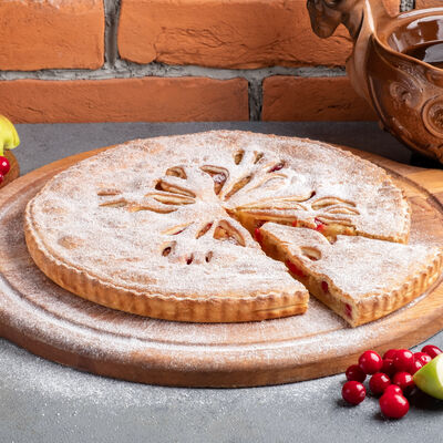 Яблочный пирог с клюквой в Жар-Птица по цене 450 ₽