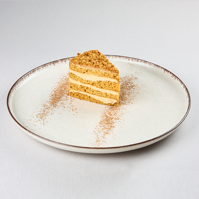 Медовик в Василек по цене 350 ₽