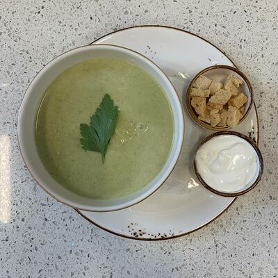 Крем-суп из брокколи в Кофеин по цене 210