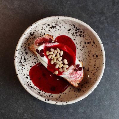 Запеканка со сливочным кремом: протертая малина, кедровый орех в KOKK по цене 650 ₽