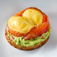 Бенедикт с лососем в Phantom