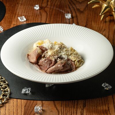 Фетучини с ростбифом в перечном соусе в Giorgio Suluguni по цене 910 ₽