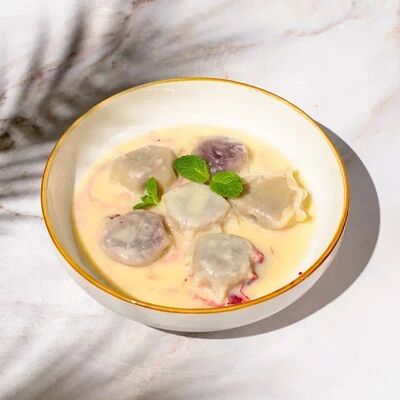 Вареники с вишней в География по цене 730 ₽