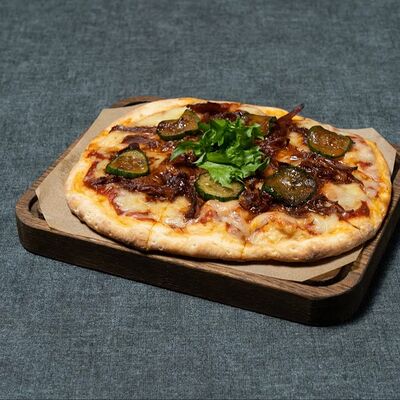 Пинца Утка конфи в Bo-bo lounge по цене 1450 ₽