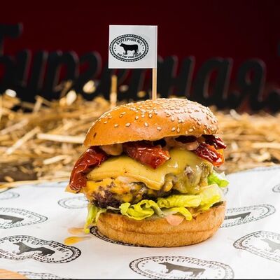 Бургер Раклет в Бургерная №1 по цене 595 ₽