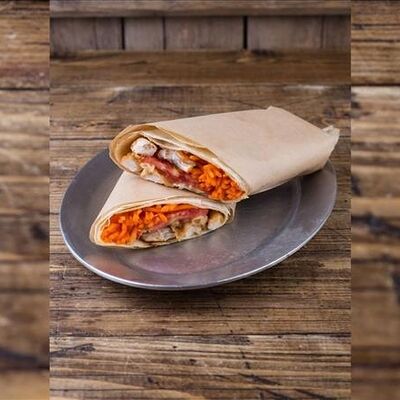 Шаурма Азиатская курочка в Краснодарский парень по цене 460 ₽