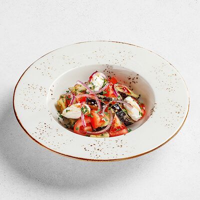 Салат с баклажанами в соусе сладкий чили в ПиццаФабрика по цене 415 ₽