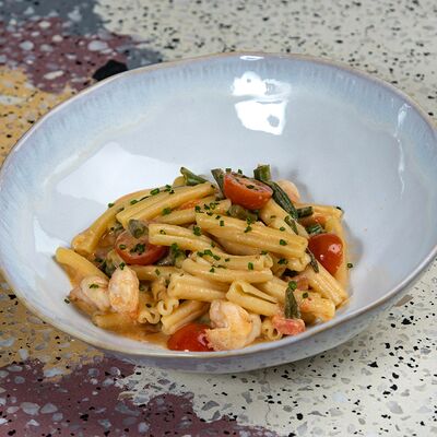 Паста с креветками по-лаосски в Pink milk x Lift по цене 860 ₽