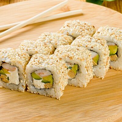 Ролл с креветкой в Белый Аист по цене 475 ₽