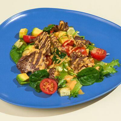 Салат с вырезкой из говядины в Сушки на макушке по цене 990