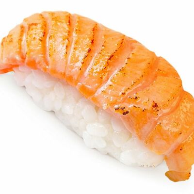 Опаленные суши с лосось в Кабуки по цене 80