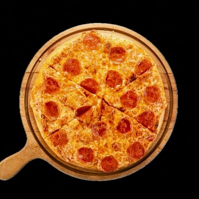Пицца Пеперони на тонком тесте в Леон по цене 650 ₽