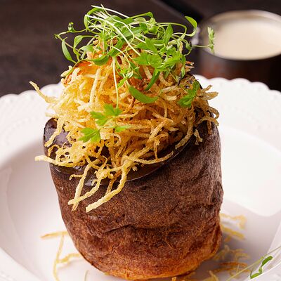 Калач на блюдцах с картофелем и грибами в Осип Терлеев по цене 450 ₽