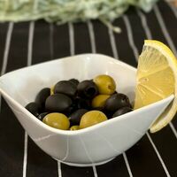 Маслины и оливки в Шереп