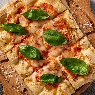 Пицца маргарита в REGUL по цене 790 ₽