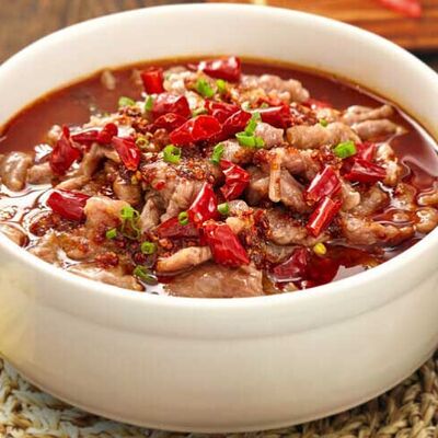 Тушеная острая свинина по-сычуаньски в Золотая панда по цене 2155 ₽