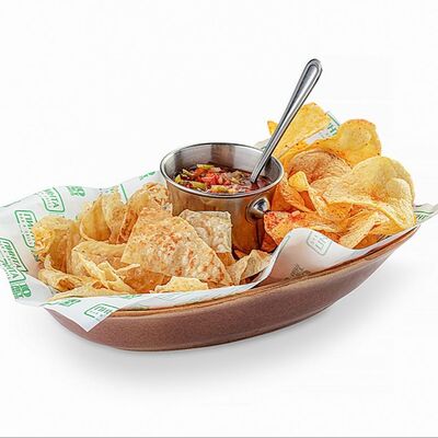 Mix chips в Пинта Bar & Grill по цене 1390 ₸