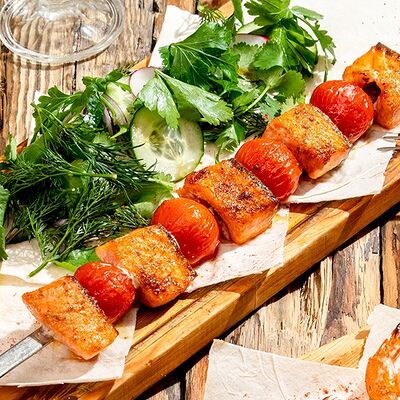 Шашлык из семги в Хочу Пури по цене 1210 ₽