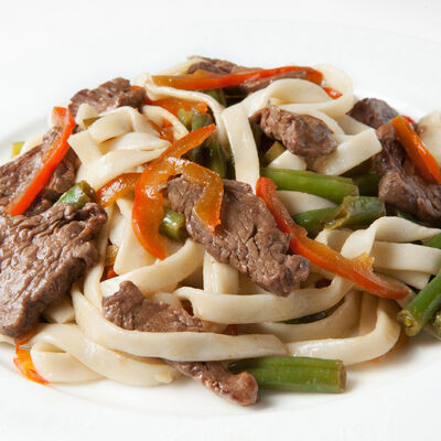 Удон с говядиной в Фитнес меню по цене 630 ₽