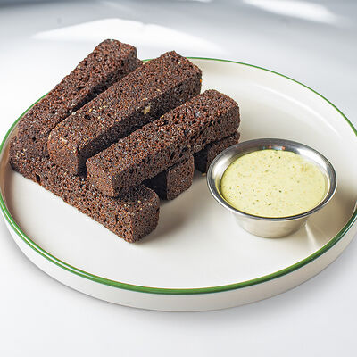 Чесночные гренки в Sunrise по цене 218 ₽