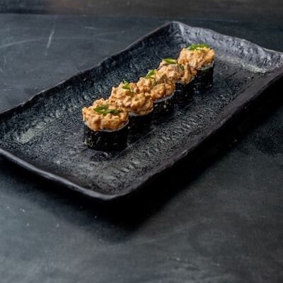 Ролл Острый с угрем в WRF Вокруг Света по цене 630 ₽