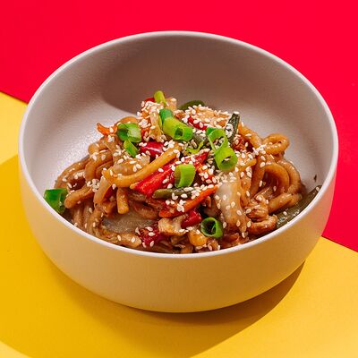 Лапша пшеничная с овощами в Ok Noodle по цене 319 ₽