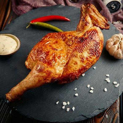 Курица 1/2 в Шашлычный двор по цене 700