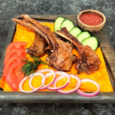 Шашлык из бараньей корейки в Чайхана экспресс по цене 715 ₽