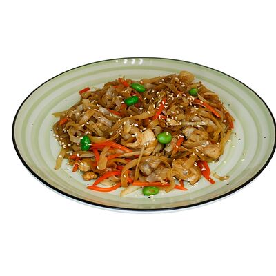 Лапша крахмальная с курицей в кунжутном соусе в Тайские рисоварни Soi7 по цене 480 ₽