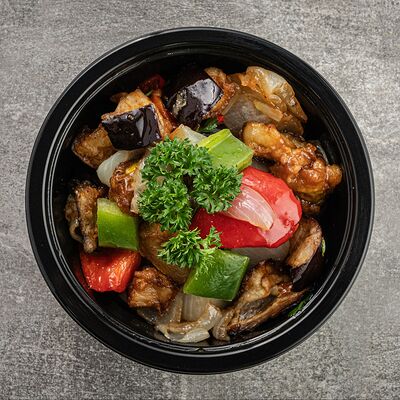 Хрустящие баклажаны в кисло-сладком соусе в Tagam по цене 1400 ₸