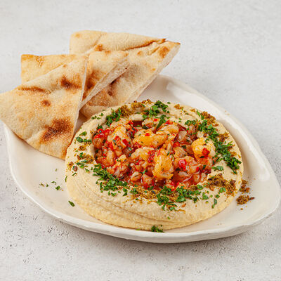 Хумус с лангустинами, красным чили и чесноком в Shulman Kitchen по цене 650 ₽
