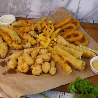 Сет Морской в Гастробар Крапива по цене 1950 ₽