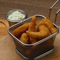 Креветки в кляре в Bronze lion