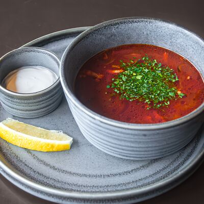 Солянка сборная мясная в Гвозди по цене 370 ₽