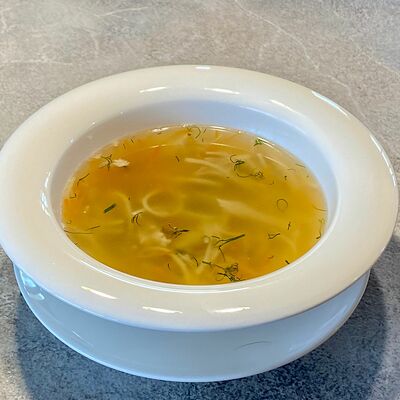 Суп-лапша куриная в Gosti по цене 429 ₽