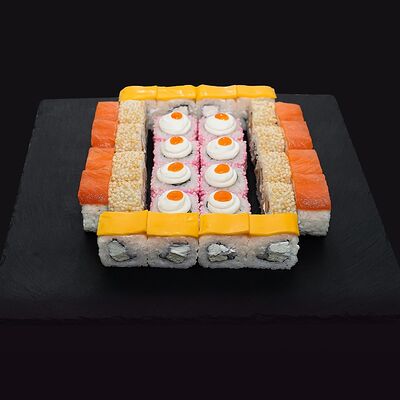 Сет Монро (подарочный) (агр) в Miyagi sushi по цене 1348 ₽