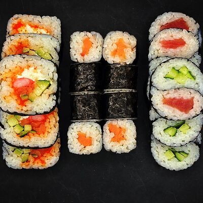 Сет №5 в Пицца Семейная точка по цене 770 ₽