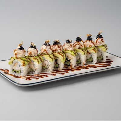 Ролл Авокадо с камчатским крабом в Местные по цене 1270 ₽