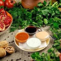 Соус Мацони в Гриль-бар Угли