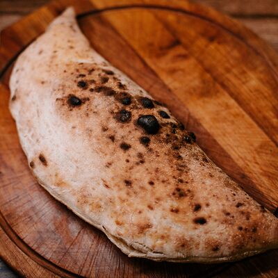 Кальцоне Маргарита в Gioffre по цене 420 ₽