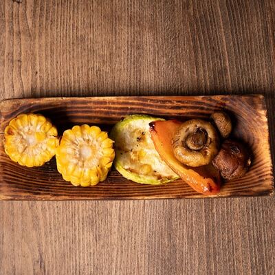 Овощи гриль в Гриль Бар Понеслось по цене 440 ₽