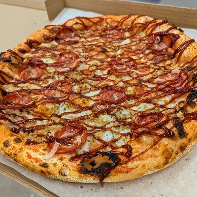 Пицца Мясная BBQ в Пиццарита по цене 1280 ₽