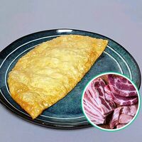 Чебурек с говядиной и свининой в Кафе Косолапово