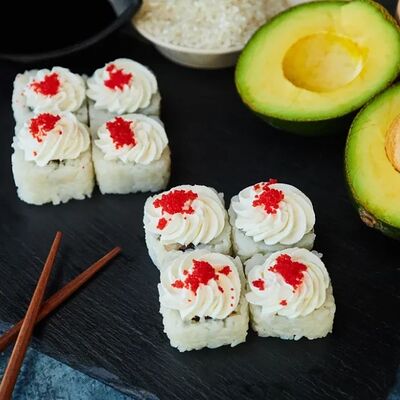 Ролл Нежный в Тайфун по цене 409